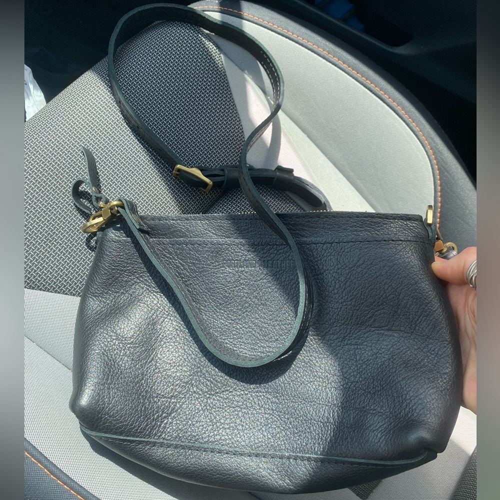 Portland Leather Classic Black Leather Crossbody Bag
